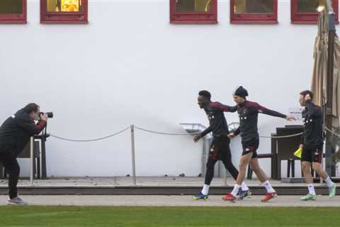 Bayern star Joshua Kimmich finally returns to training after two MONTH Covid absence and changing..