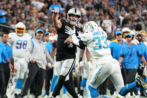 Raiders Use 17th Game (and Then Some) to Slide Into Postseason