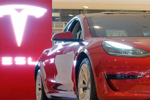 Tesla Delivers Record Number of Vehicles In 4th quarter 2021