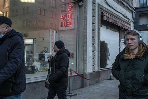 With Sanctions, U.S. and Europe Aim to Punish Putin and Fuel Russian Unrest