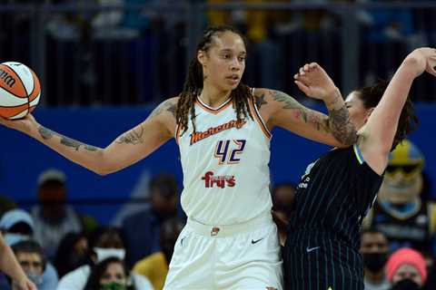 Brittney Griner, Star W.N.B.A. Center, Is Detained in Russia