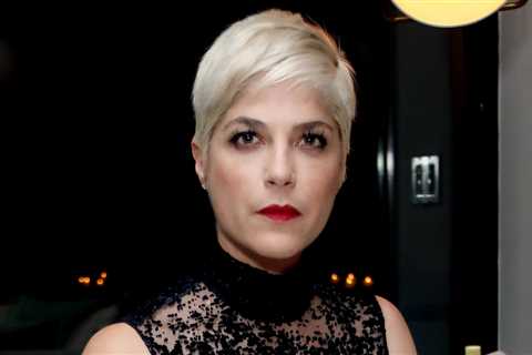 Selma Blair has issued a restraining order against her ex-boyfriend Ron Carlson after he allegedly..