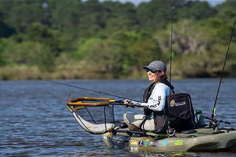 Best Kayak Fishing Nets for 2022