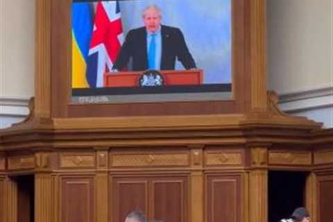 Moment Boris Johnson gets standing ovation as he hails Ukrainians  ‘masters of their fate’ in..