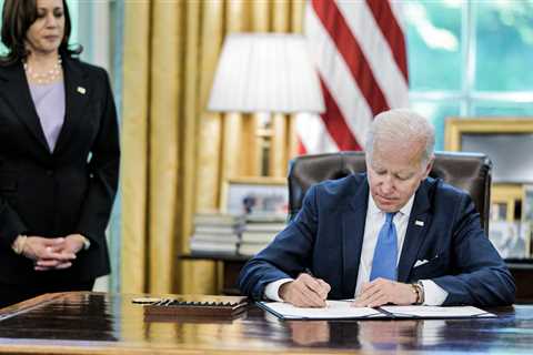 Biden Speeds Up Military Aid to Ukraine, Drawing U.S. Deeper Into War