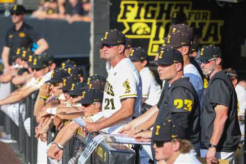 Hawkeyes Sweep Indiana – Sports Illustrated Iowa Hawkeyes News, Analysis and More