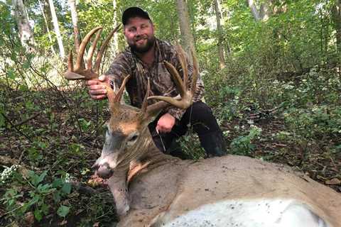 Pennsylvania Hunter Sets New Buckmasters Record With a 190-Class Whitetail