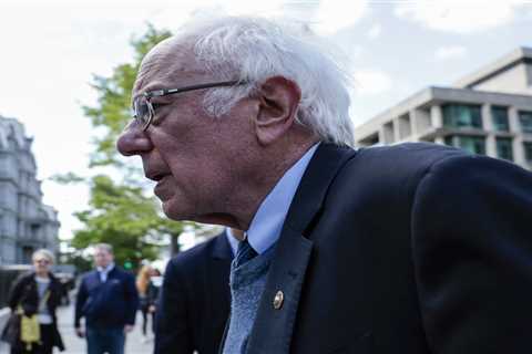 Bernie to Dems: Change course before you nosedive in November