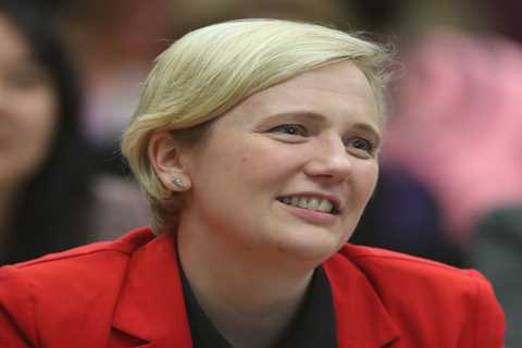 Remoaner Labour MP Stella Creasy calls for Brexit deal to be ripped up