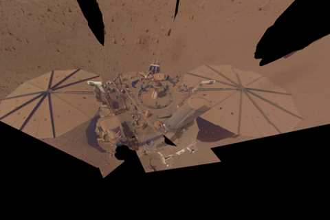 InSight teams push for more science in lander’s final months, Curiosity continues trek around Gale..