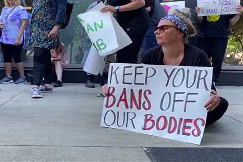 March in Cleveland protests overturning of Roe v.  calf