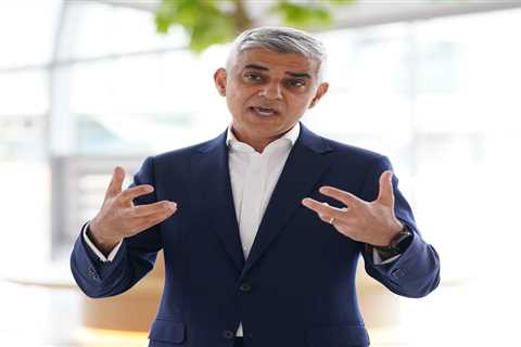 Labour’s Sadiq Khan demands Britain re-joins EU single market