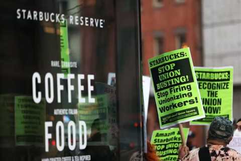 How Amazon, Starbucks and other companies fight unions | Robert Reich