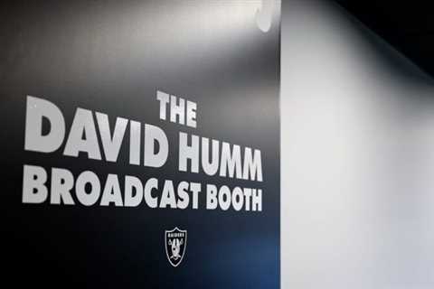 ‘Original Las Vegas Raider’ David Humm honored at Allegiant Stadium