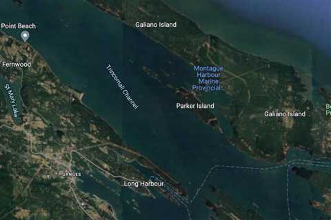 4 injured after helicopter crash near BC Gulf Island – Houston Today