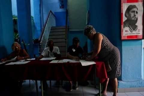 World News |  Cubans vote in referendum on same-sex marriage, adoption