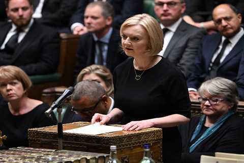 Liz Truss faces Tory rebellion if she squeezes benefits while slashing taxes for richest