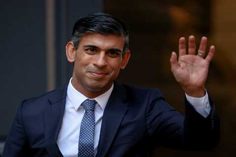 Rishi Sunak will take over at No10 soon after meeting King Charles – as speculation mounts over his ..