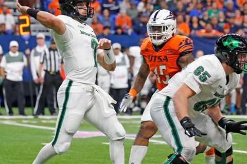 North Texas QB Austin Aune graduated high school in 2012 and is now 29