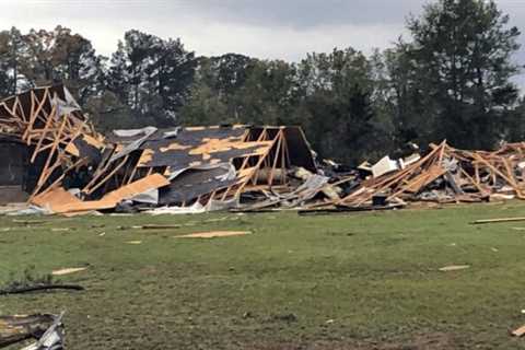 Deadly tornadoes hit Texas and Oklahoma, destroying buildings