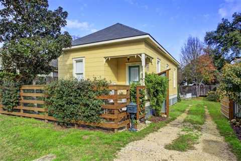 1,000-square-foot (or smaller) Houston homes for sale