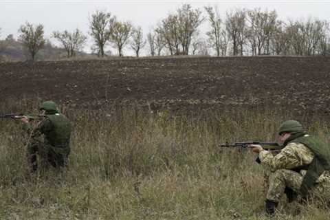 Russian military retreats from Kherson