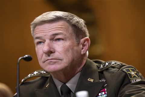 Top Army general: Important to ‘remain calm’ following strike in Poland