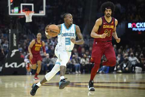 Hornets lose double OT thriller in Cleveland