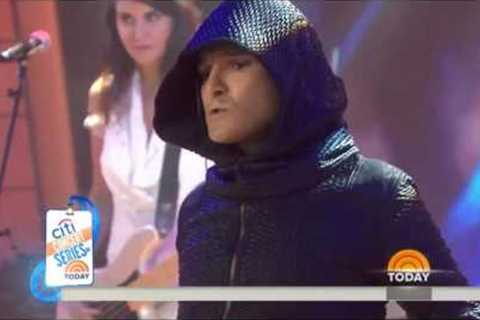 Corey Feldman today performance goes viral #Olmanrus