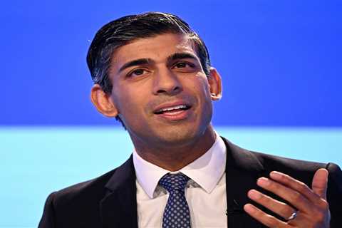 Rishi Sunak warns of winter of crippling inflation, chaotic strikes & stretched NHS services