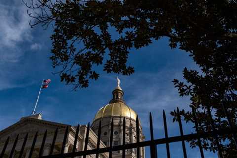 Last day for early voting in Georgia Senate runoff