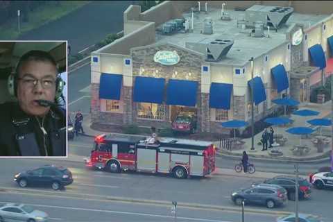 Car plows into Culver’s in Morton Grove