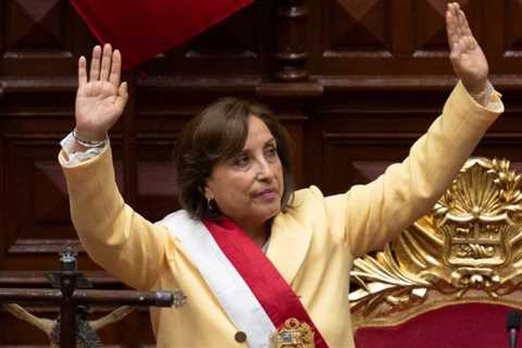 Dina Boluarte sworn in as Peru’s first female Pres.