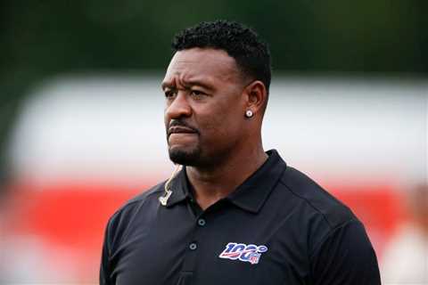 Former NFL star Willie McGinest arrested on assault cost in Los Angeles