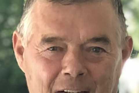 Roger L Taylor, 67 from Madrid