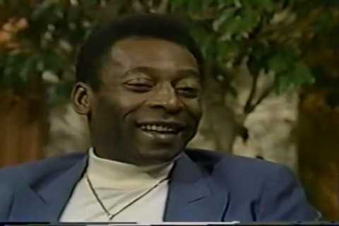 Pelé on Tiempo in 1983