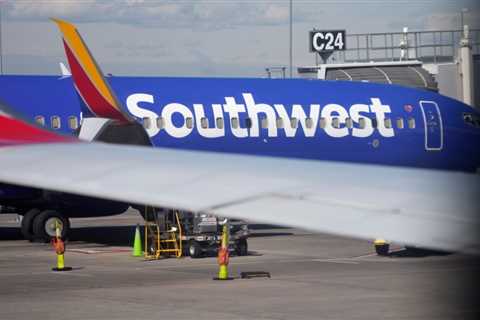 Southwest Airlines cancellation complicates Texas wedding