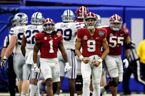 Saturday College Roundup: Young lifts Alabama past Kansas State in Sugar Bowl