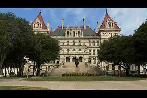 New laws that go into effect in New York in 2023