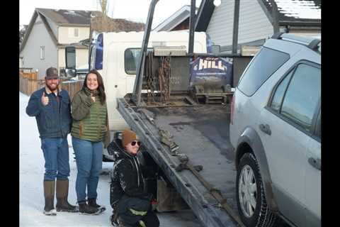 Cochrane family's towing business' Christmas day tradition is helping others - Cochrane..