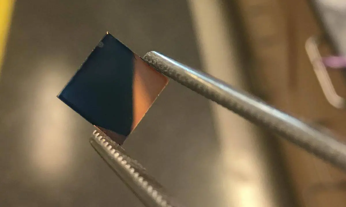 Transparent plastic that is extremely conductive