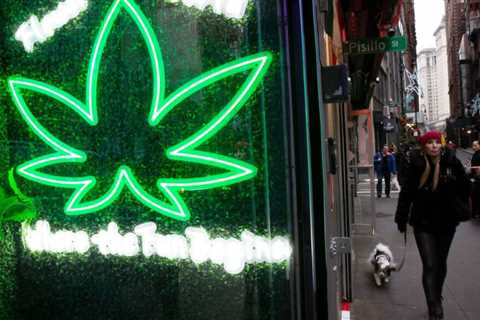 Shops and Robberies in the Years of NYC’s Unlicensed Weed Selling