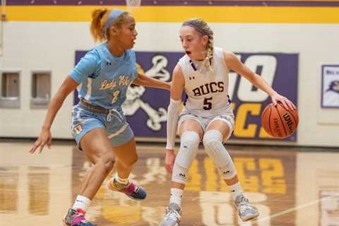 Sophomore Emma Pierson sets new Belvidere basketball scoring record