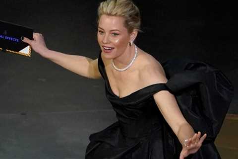 Elizabeth Banks Practically Face-Vegetation On Oscars Stage, Has Flawless Restoration