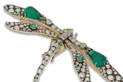 London jeweler promoting uncommon ‘dragonfly’ brooch worn at three coronations: Price ticket is..