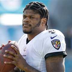 Baltimore Ravens QB Lamar Jackson Named Highest-Paid NFL Star After Inking $260M Contract