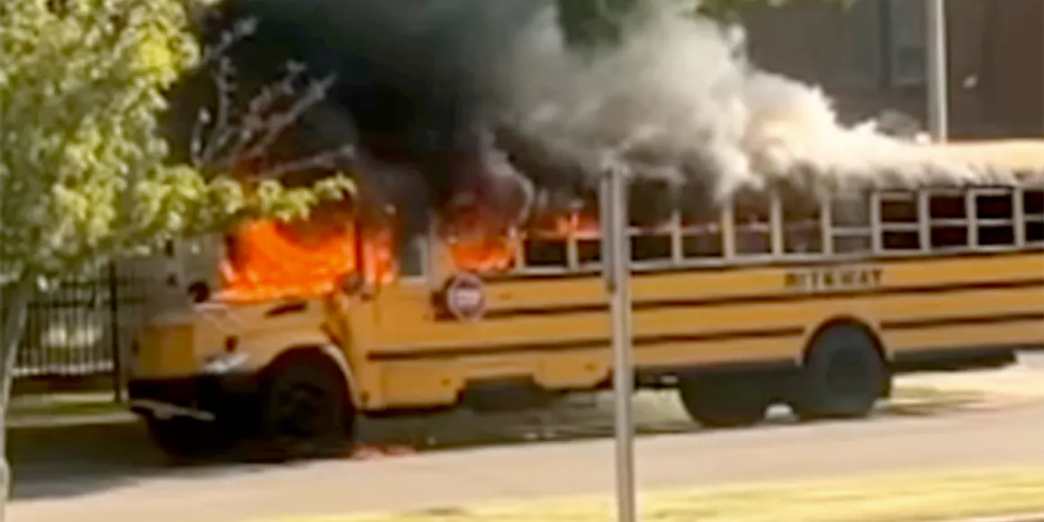 Driver Who Is 8 Months Pregnant Saves Students From Burning School Bus – NBC Bay Area