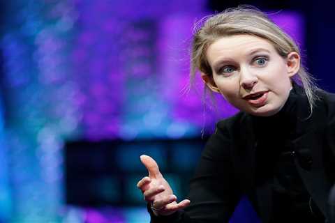 Elizabeth Holmes ordered dinners for Theranos staff but made sure they weren't delivered until..