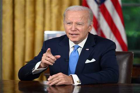 As border crossings dip, Biden admin crows about the fiasco that never happened