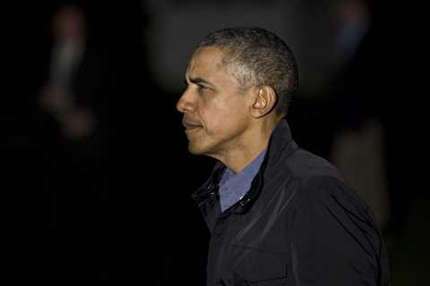 Armed Man Arrested After Running Towards Obama’s D.C. Home